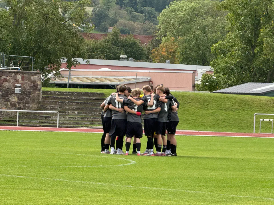 FC Eisenach gegen SG Motor Tambach-Dietharz