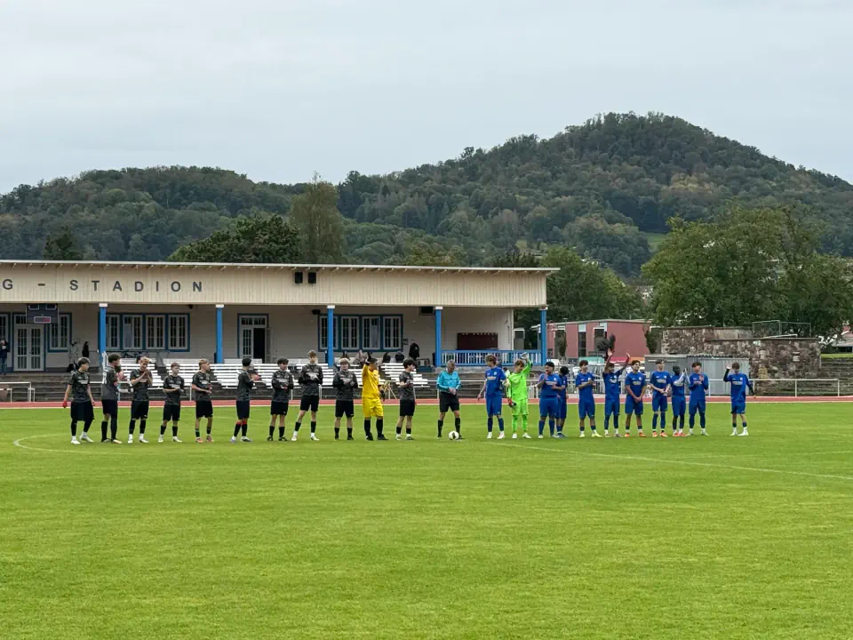 FC Eisenach gegen SG Motor Tambach-Dietharz