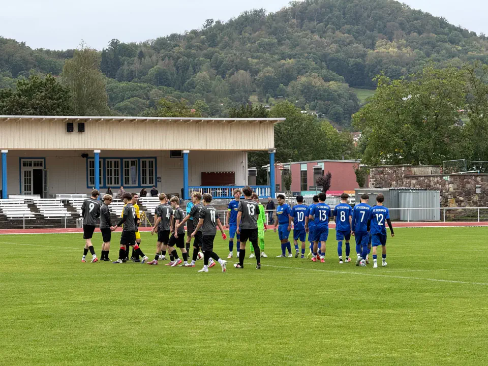 FC Eisenach gegen SG Motor Tambach-Dietharz