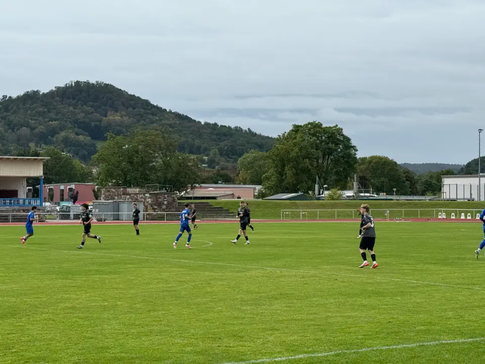 FC Eisenach gegen SG Motor Tambach-Dietharz