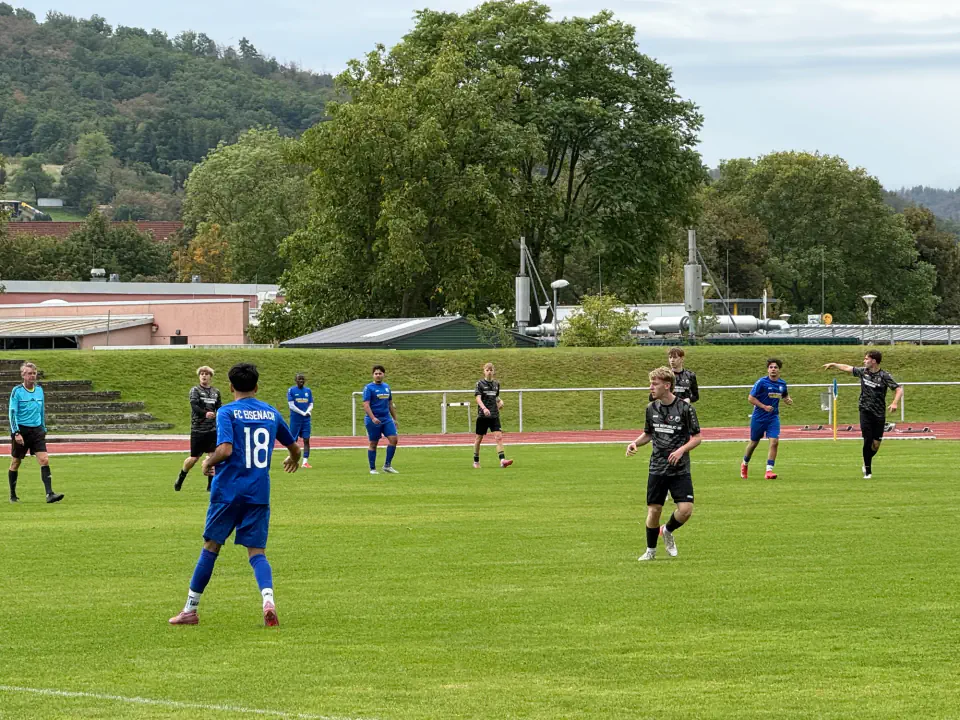 FC Eisenach gegen SG Motor Tambach-Dietharz